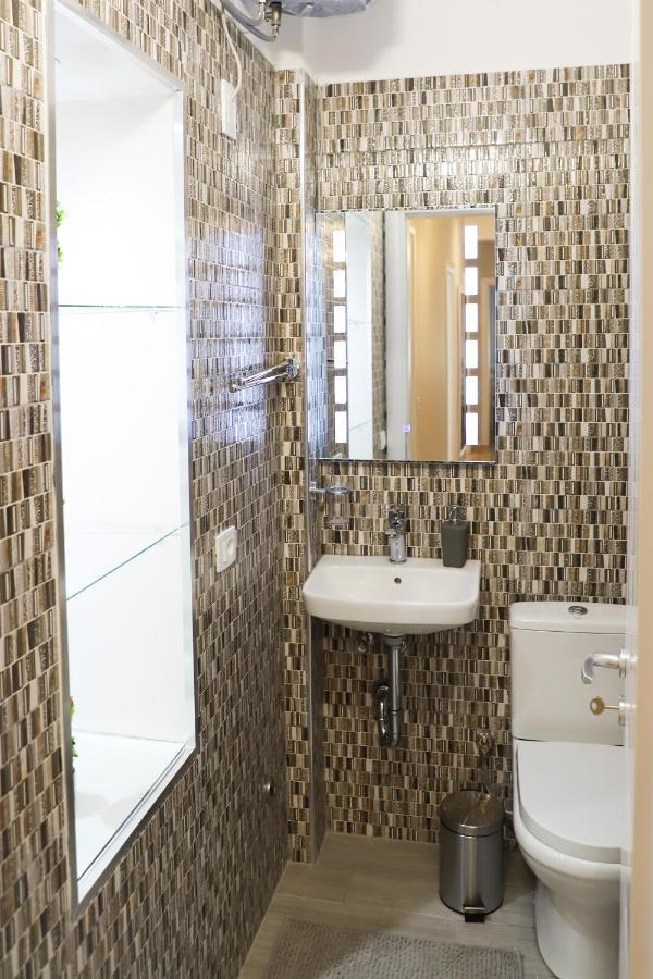 Olimpia Inn Берат Екстериор снимка